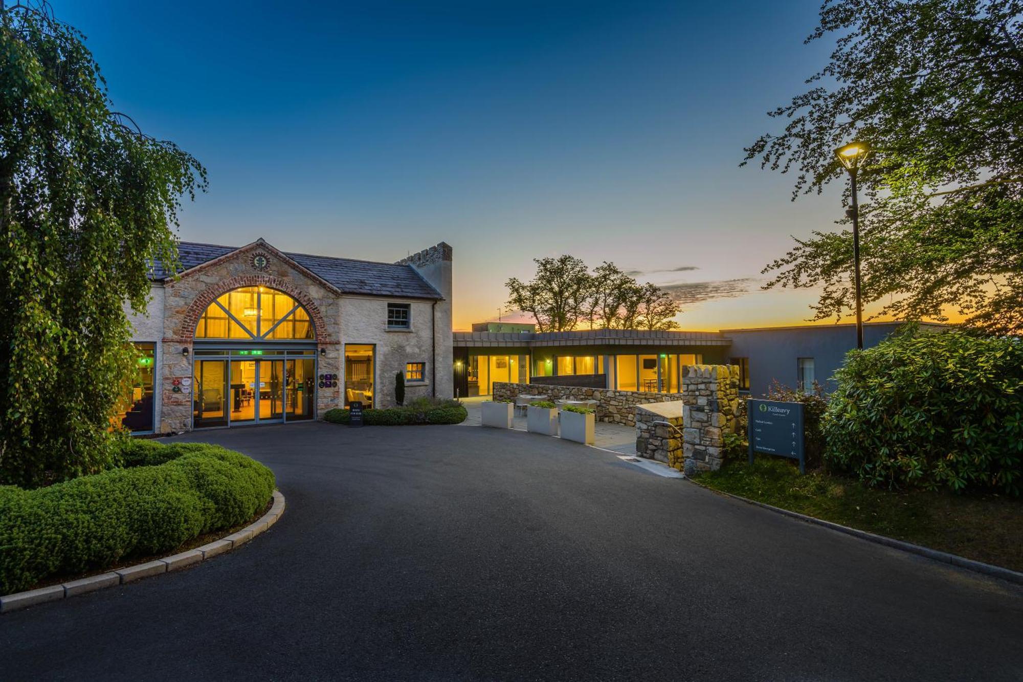 Killeavy Castle Estate Hotel Meigh Ngoại thất bức ảnh