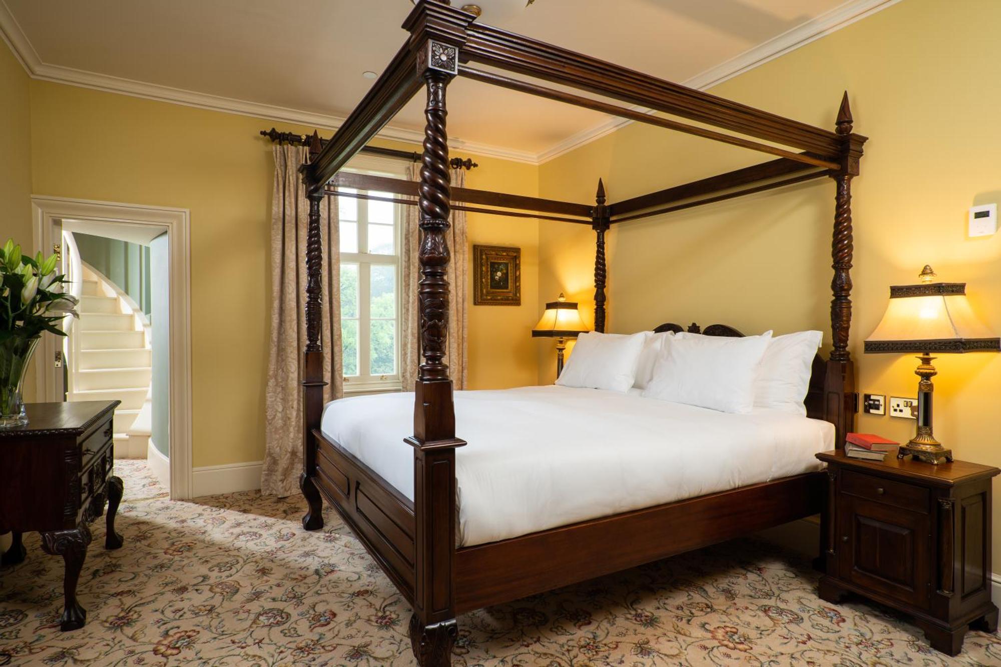 Killeavy Castle Estate Hotel Meigh Ngoại thất bức ảnh